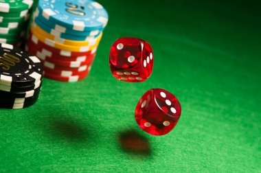 AduQ table interface on sultanslot88 showing card hands, player positions, and betting controls